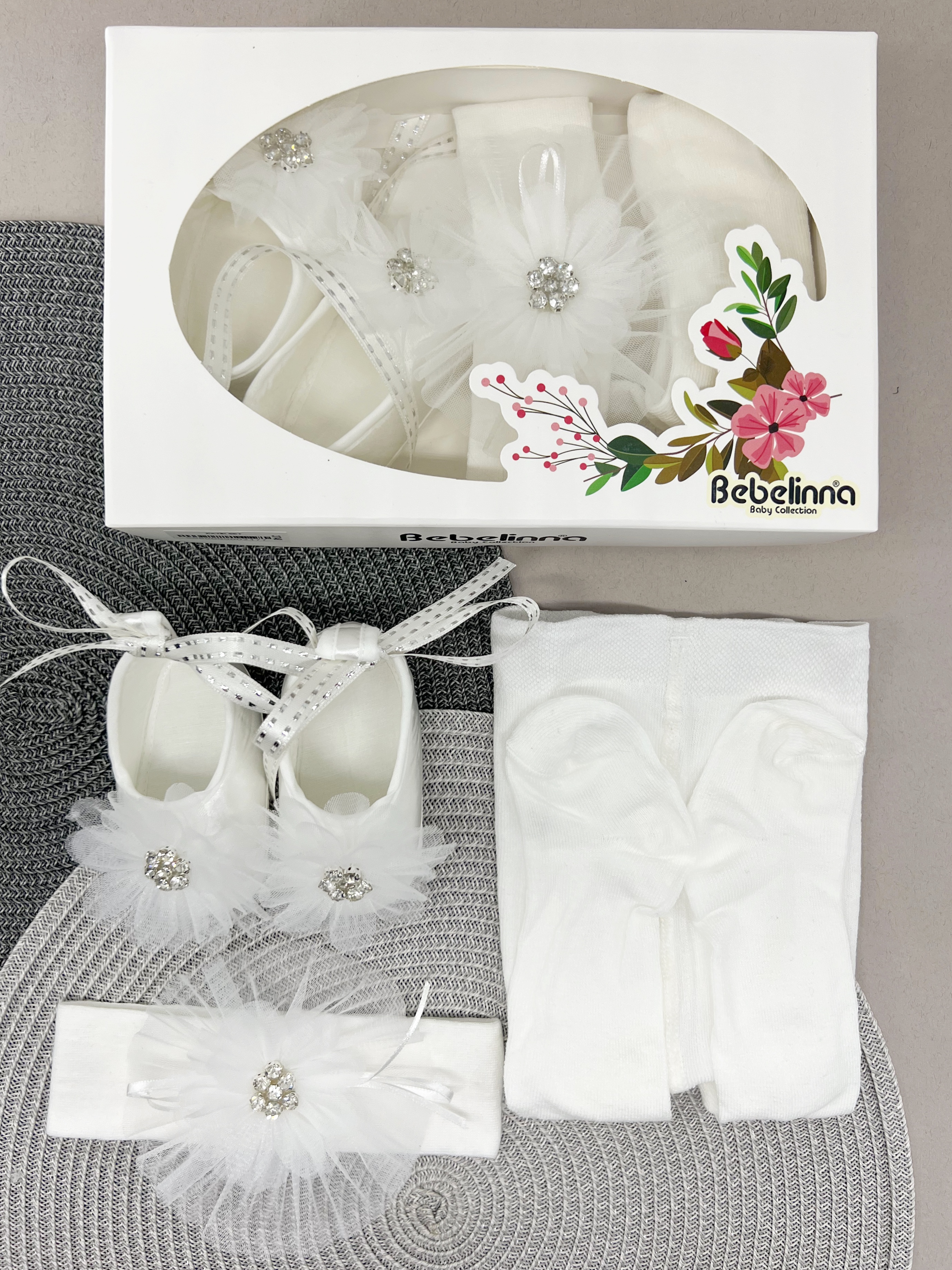 Пинетки колготки, повязка для девочки белый Bebelinna 3748/1