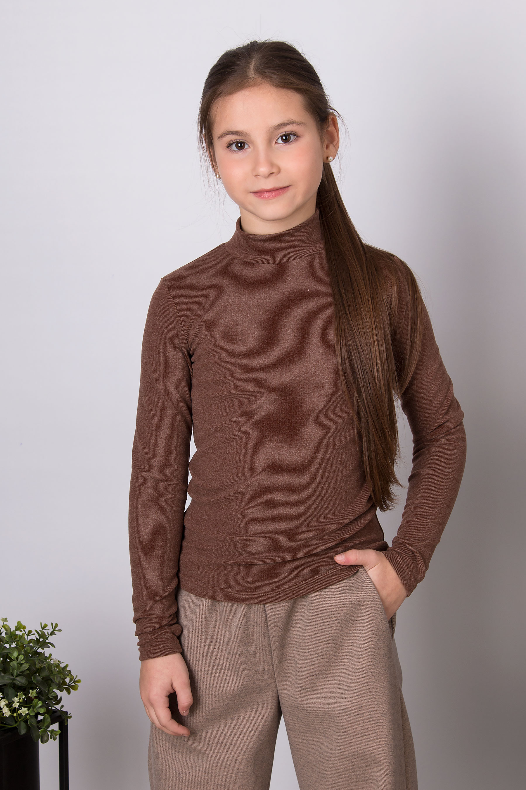 Гольф для дівчинки коричневий Mevis 5670-06